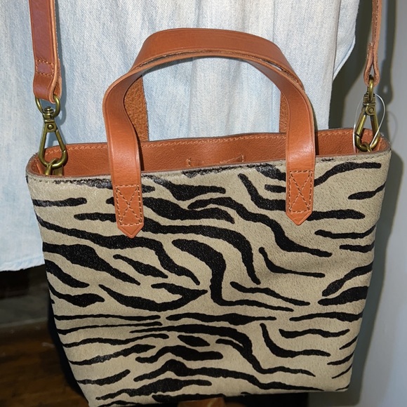 Madewell zebra calf hair small crossbody - Picture 4 of 16